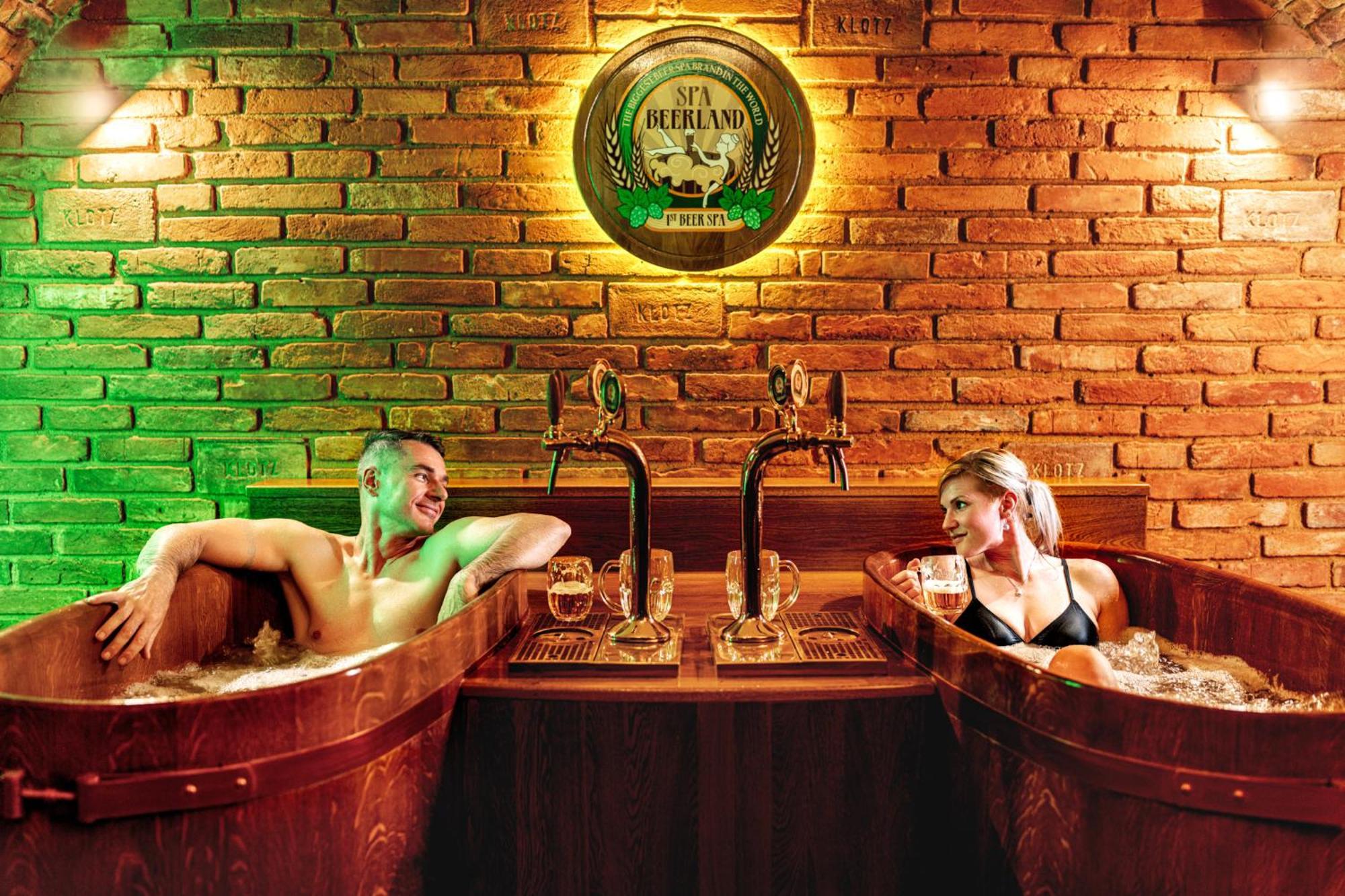 Spa Beerland - At The Golden Lamb Plzeň Dış mekan fotoğraf